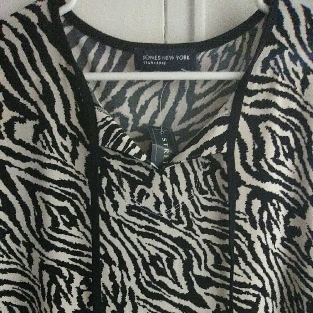 Jones NY zebra print dress or tunic